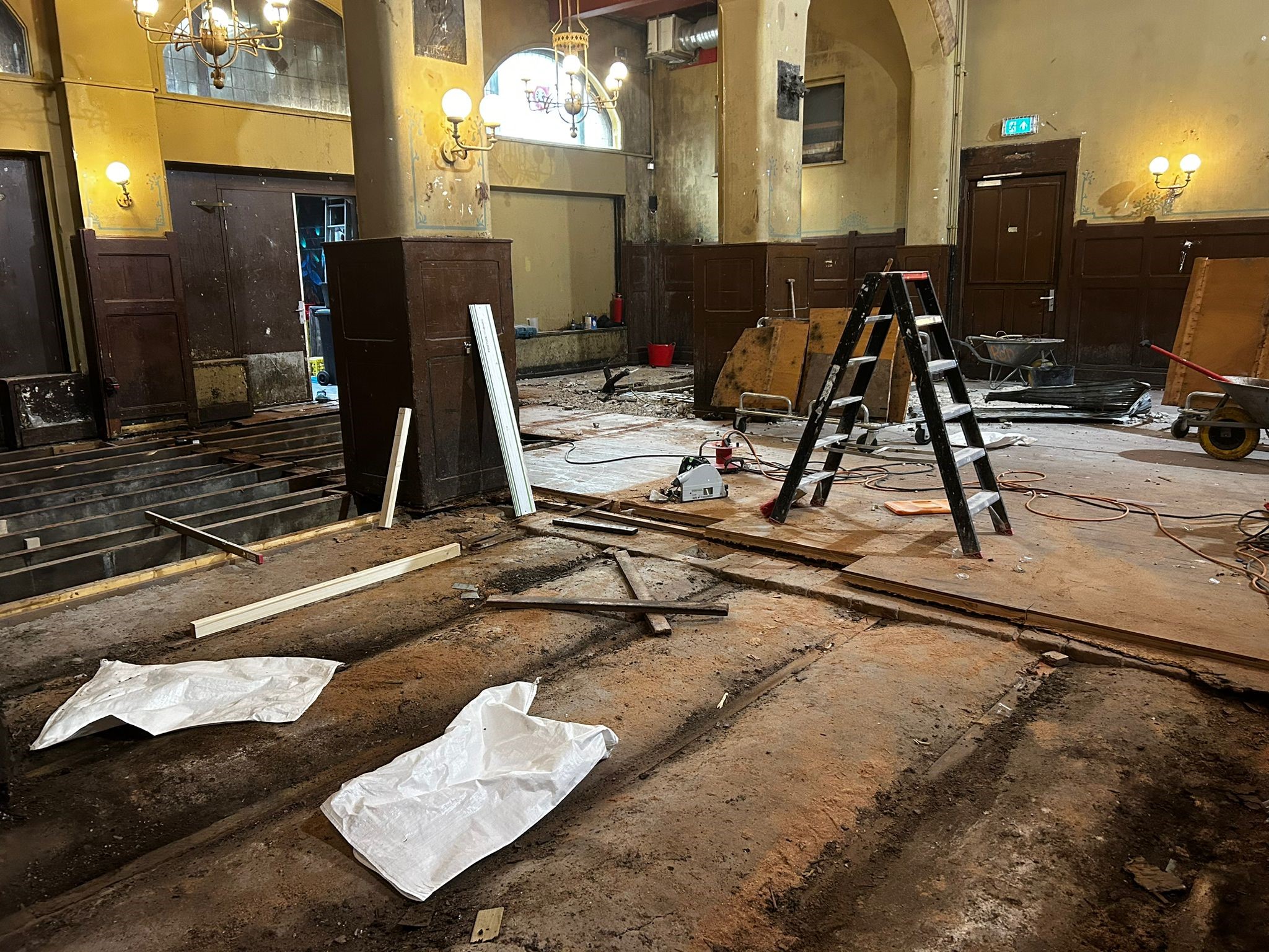 conversatiezaal restauratie